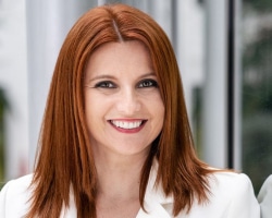 Innovation, Technologie und&nbsp;maßgeschneiderte Lösungen steigern den Wert von&nbsp;Immobilien. Wir verändern die Denkweise unserer Kunden