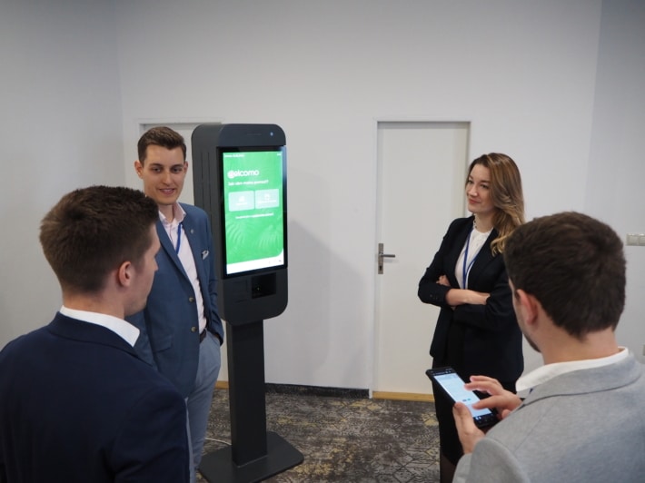 INNOVIS USPORIADAL PRACOVNÉ RAŇAJKY NA&nbsp;TÉMU AUTOMATIZÁCIE KANCELÁRSKYCH BUDOV